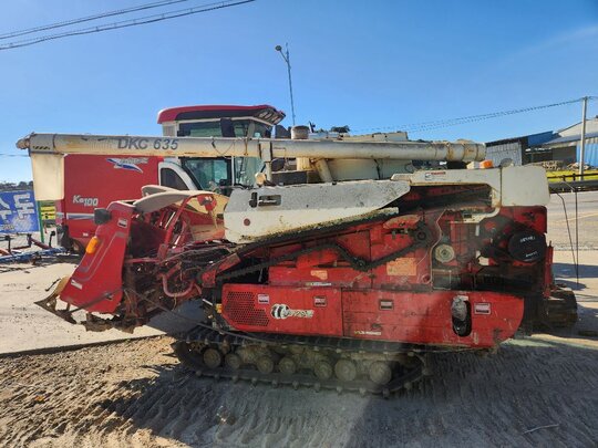 Kukje Combine Harvester DKC635 (4Rows) 앞좌측면