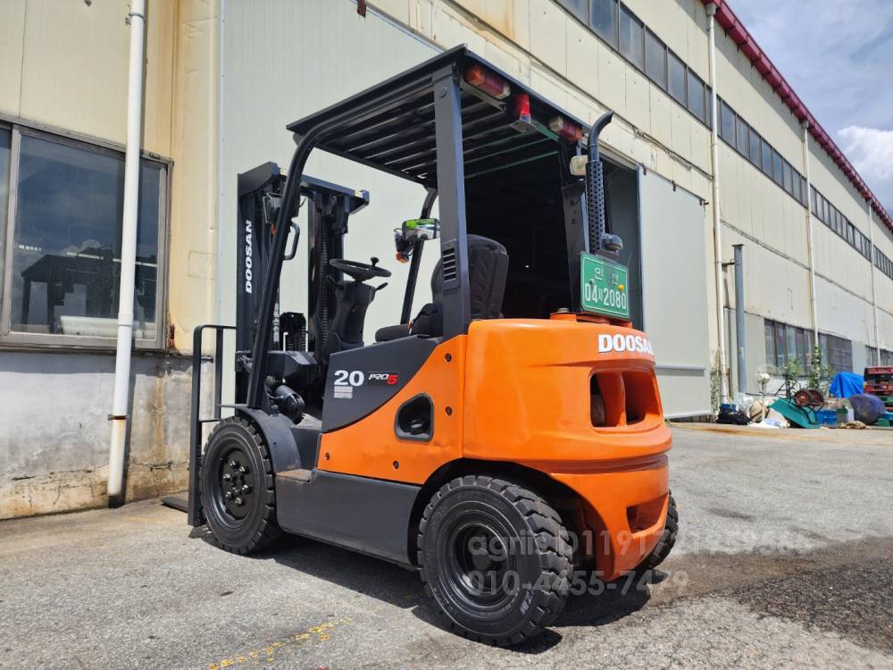 Doosan Forklift 2톤3단마스트  사진 7