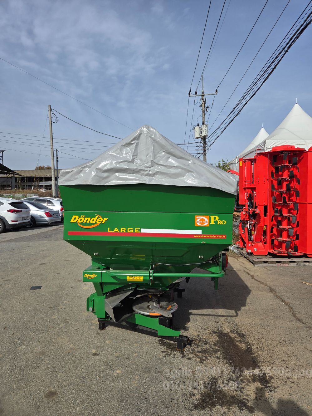  Fertilizer Spreader CGSA 2500 PRO  뒤우측면