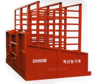 혁신농기계 버켓형 육묘상자운반기 H90B(트랙터용아연철) 앞좌측면
