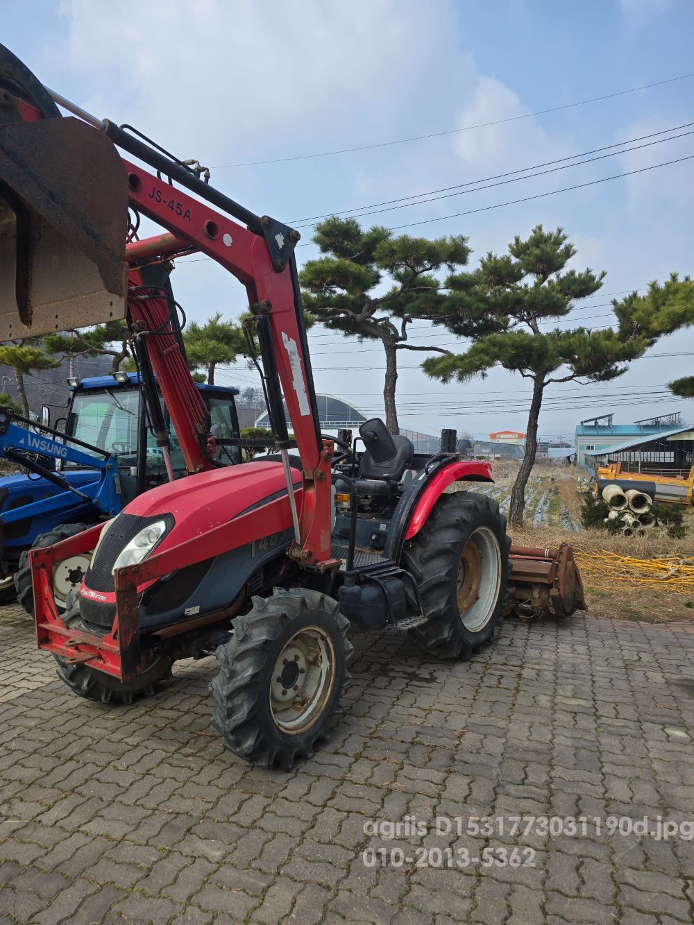TYM Tractor T483 (48hp) 뒤우측면