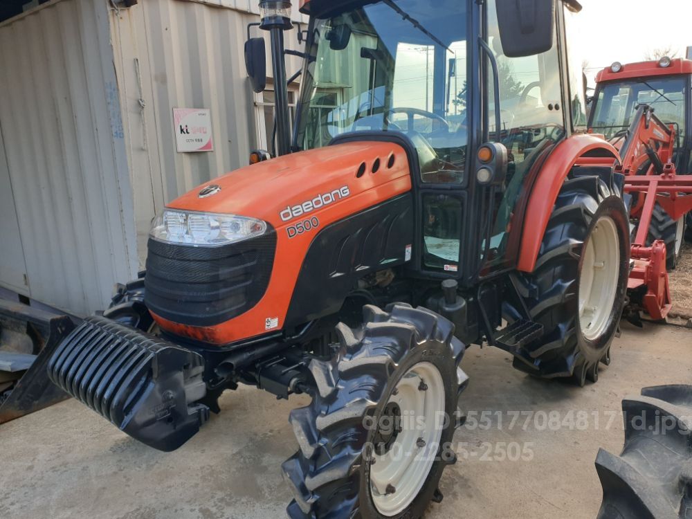 대동 트랙터 D500 (50마력) 뒤우측면