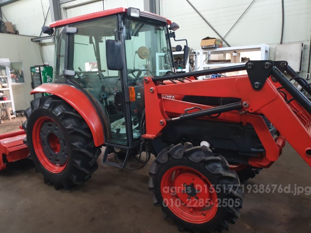 Kubota Tractor L500 (50hp) 뒤우측면