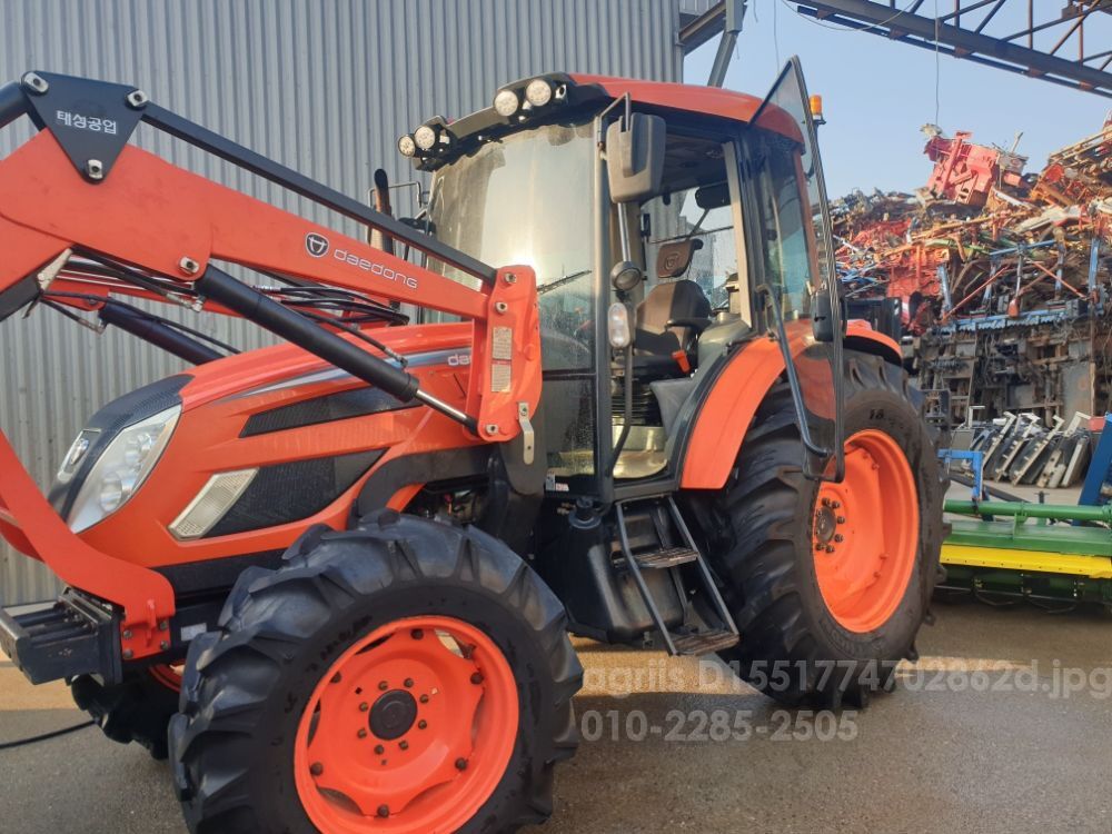 대동 트랙터 PX1000 (100마력) 뒤우측면
