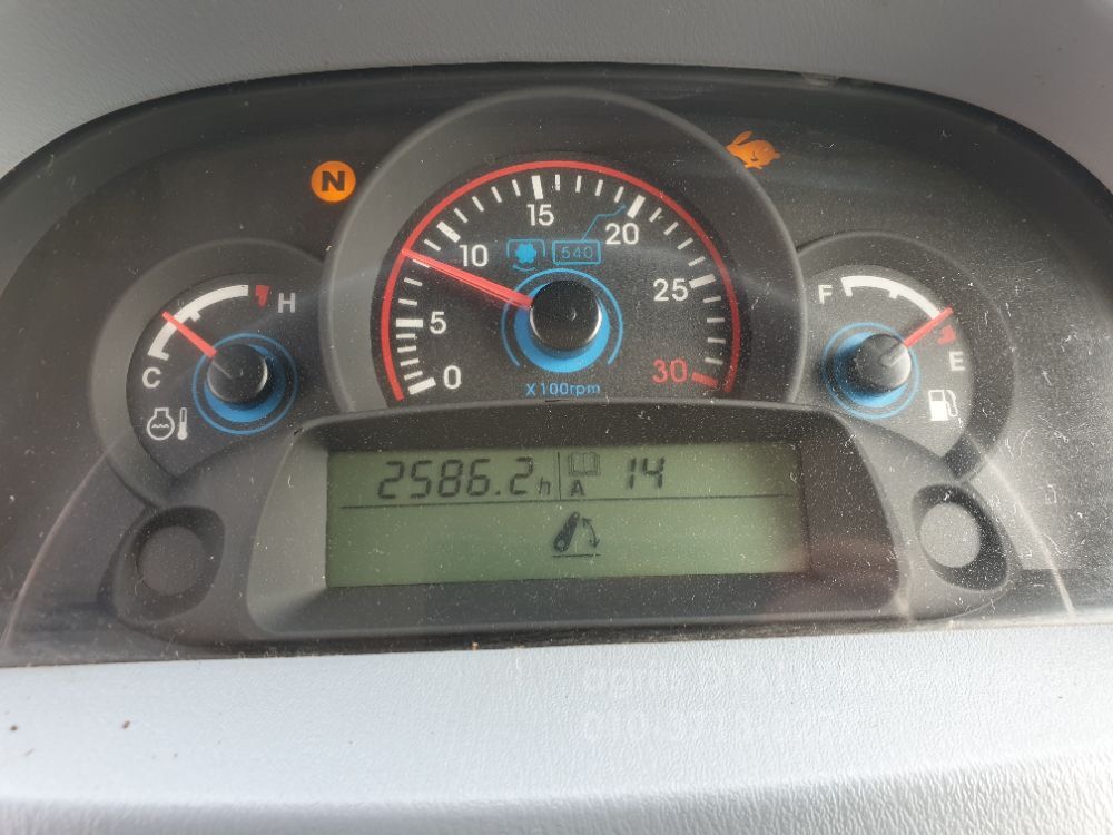 LS 트랙터 P7185 (88마력) 뒤우측면