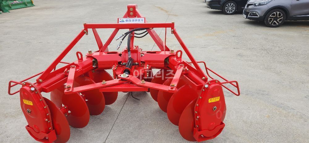 LS Plow W82-DP  뒤우측면