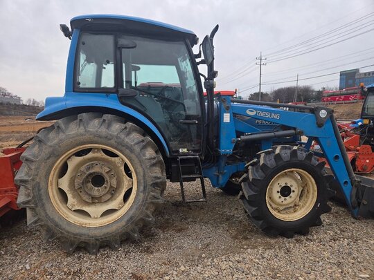 LS 트랙터 PS100PS100N (95마력) 앞좌측면