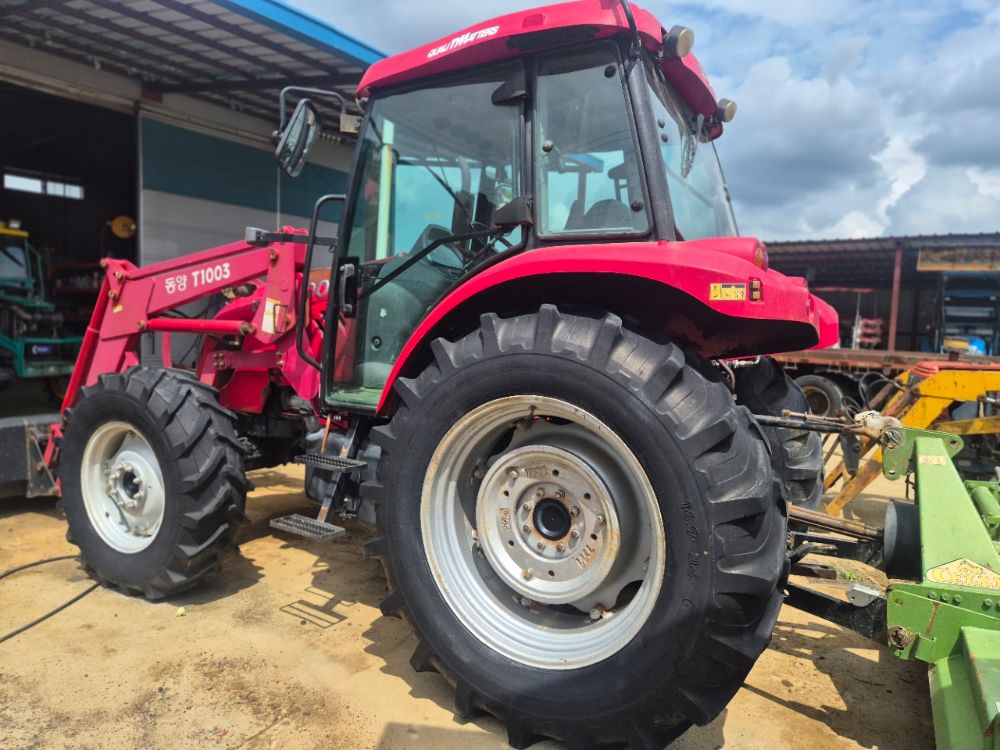 TYM Tractor T1003 (100hp) 뒤우측면