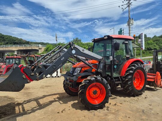 대동 트랙터 RX730 (73마력) 앞좌측면