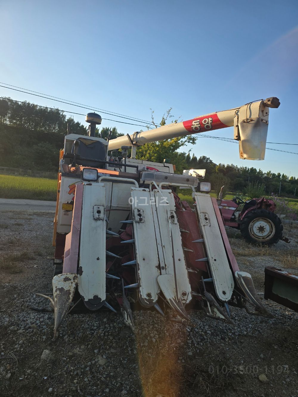 TYM Combine Harvester HU6000GS (4Rows) 뒤우측면