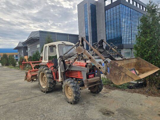 Daedong Tractor D4351 (43hp) 앞좌측면