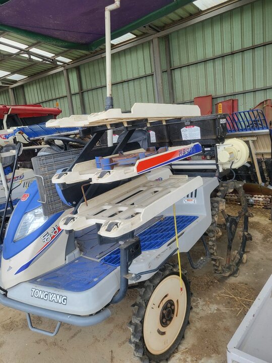  Rice transplanter NP60 (6Rows) 앞좌측면