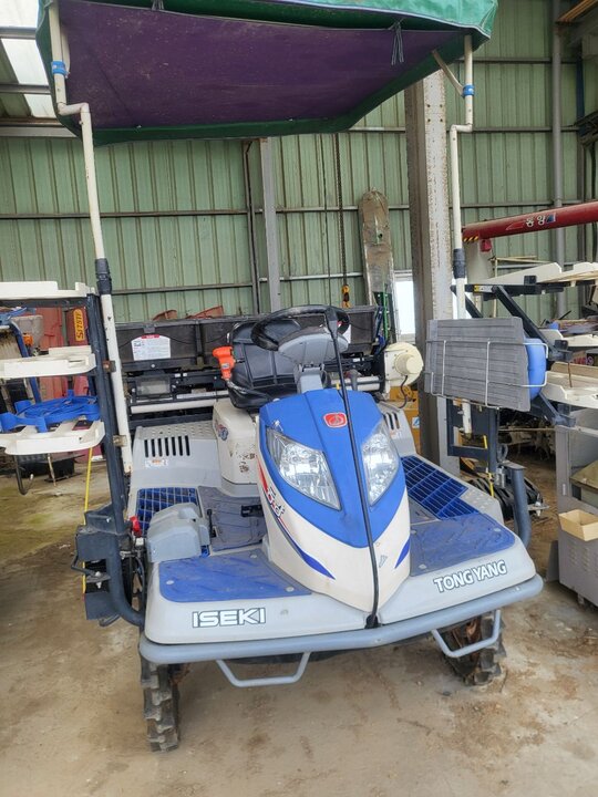 TYM Rice transplanter NP63 (6Rows) 앞좌측면