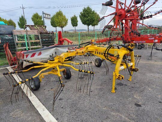  Rake BR5200  앞좌측면