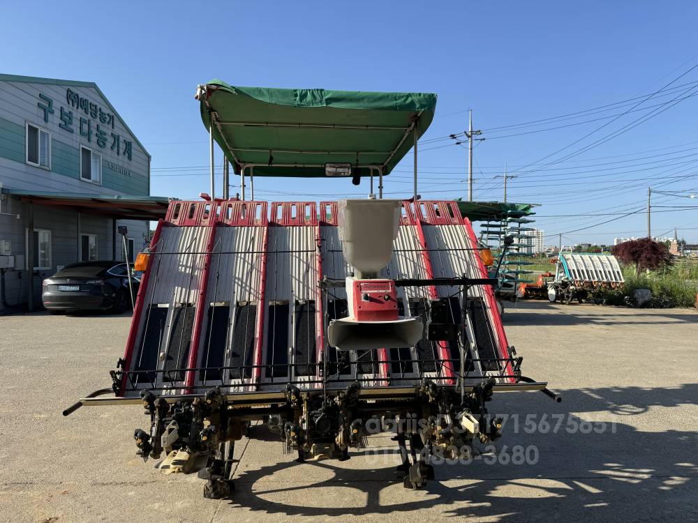 Yanmar Rice transplanter YR6D (6Rows) 측면