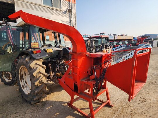 대륙기계 목재파쇄기 DLK-50 앞좌측면