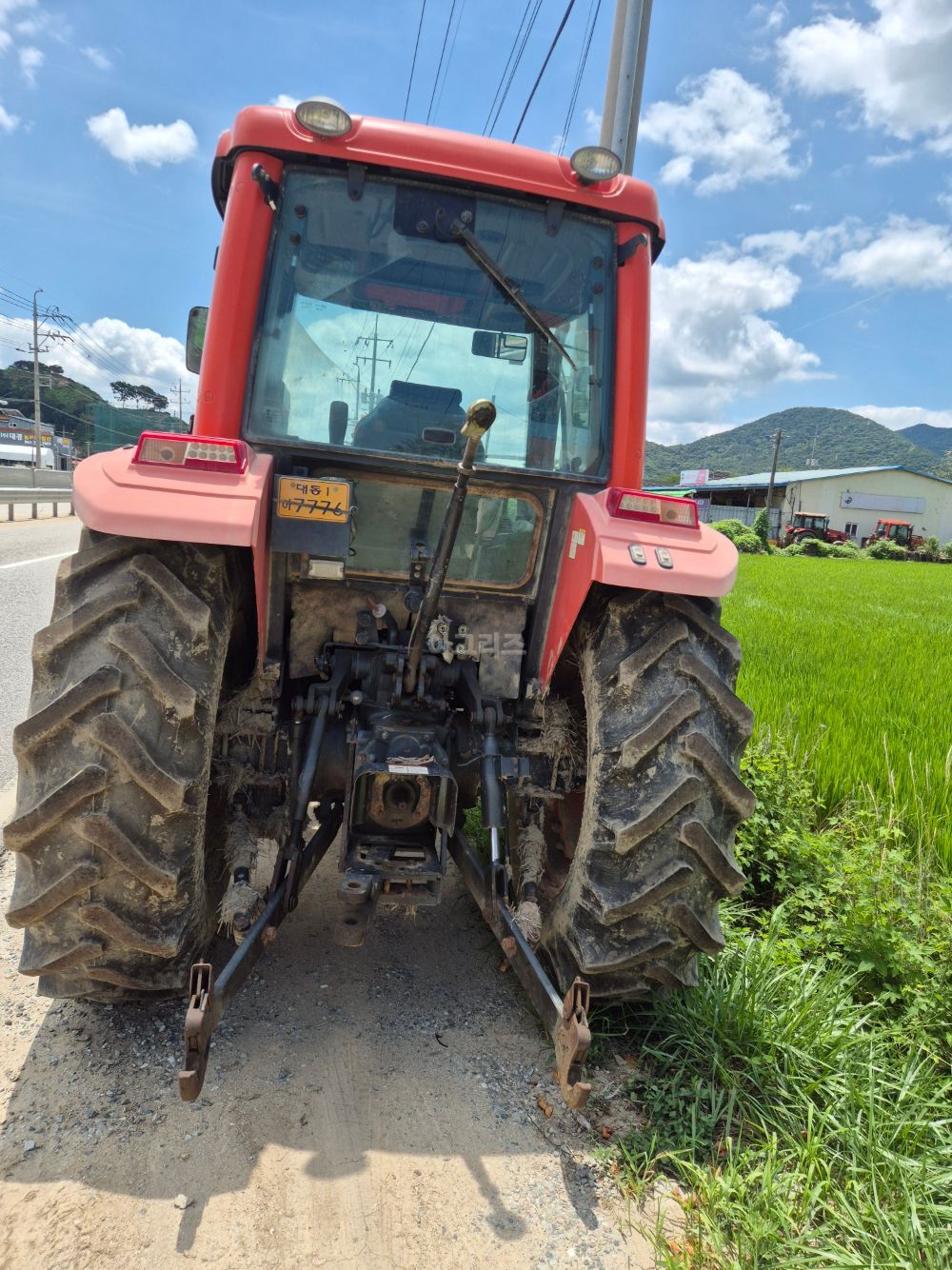 대동 트랙터 PX900PSC (90마력) 뒤우측면