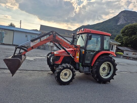 Daedong Tractor D470 (47hp) 앞좌측면