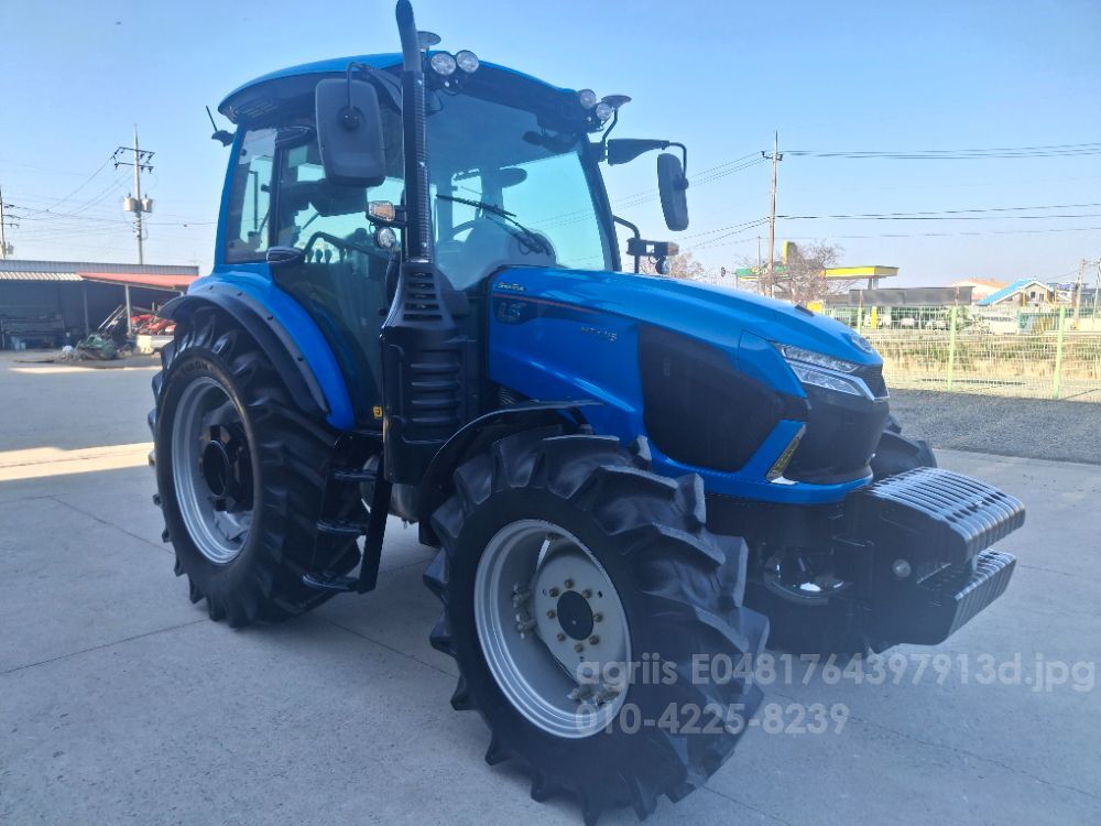 LS Tractor MT7.115-SPS-AT (117hp) 뒤우측면