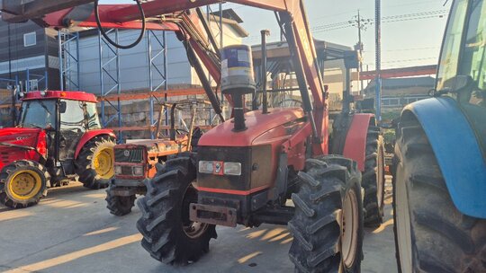 TYM Tractor T860T860 (86hp) 앞좌측면