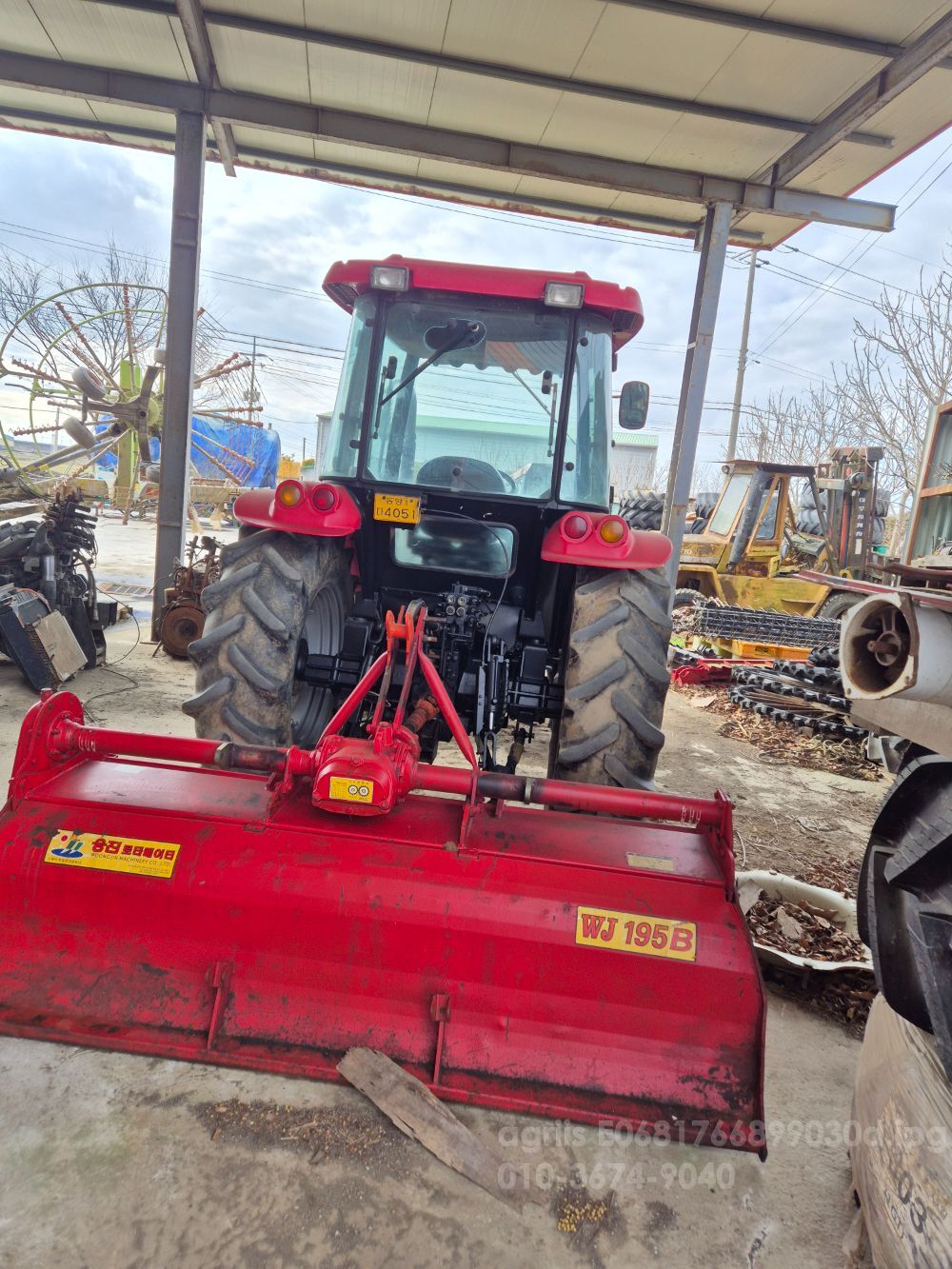 TYM 트랙터 T552 (55마력) 뒤우측면