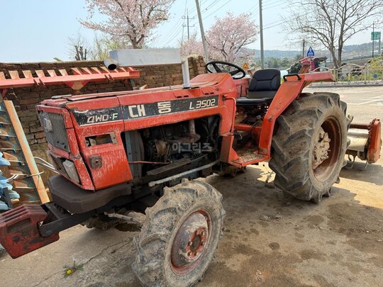 대동 트랙터 L3502 (35마력) 앞좌측면