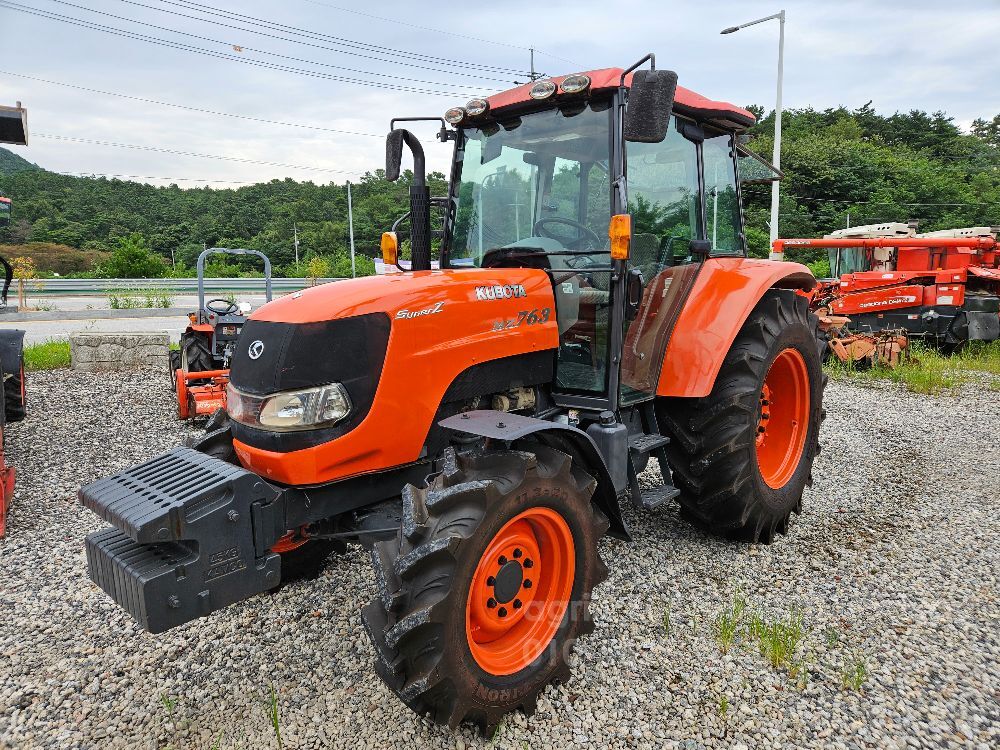 Kubota Tractor MZ763 (76hp) 뒤우측면