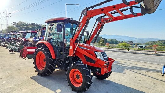 대동 트랙터 RX620 (62마력) 앞좌측면