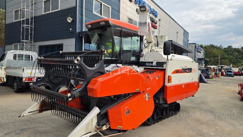 Kubota Combine Harvester ARH430 (보통형) 뒤우측면