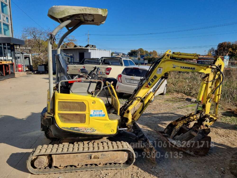 Yanmar Excavator 굴삭기VIO17  앞좌측면