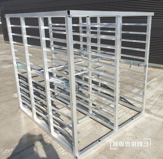  육묘상자운반기 차량용 120조 차량용  앞좌측면