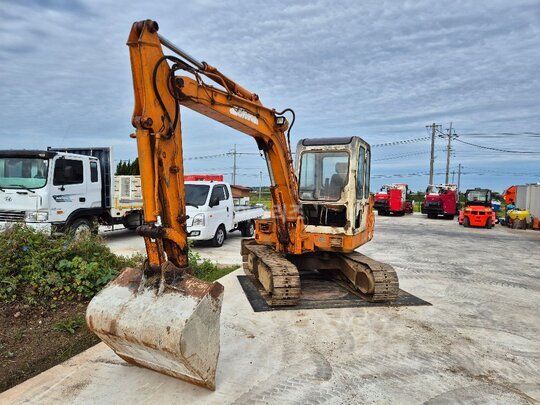  Excavator 한라 (5톤) 앞좌측면