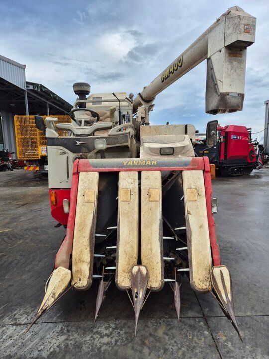 Yanmar Combine Harvester AW465 (4Rows) 앞좌측면