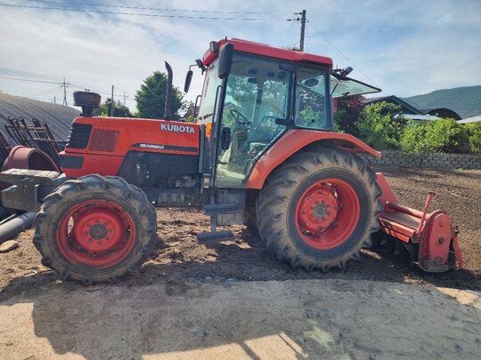 Kubota Tractor GM90 (90hp) 앞좌측면