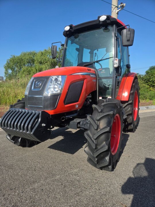 대동 트랙터 RX630 (63마력) 앞좌측면