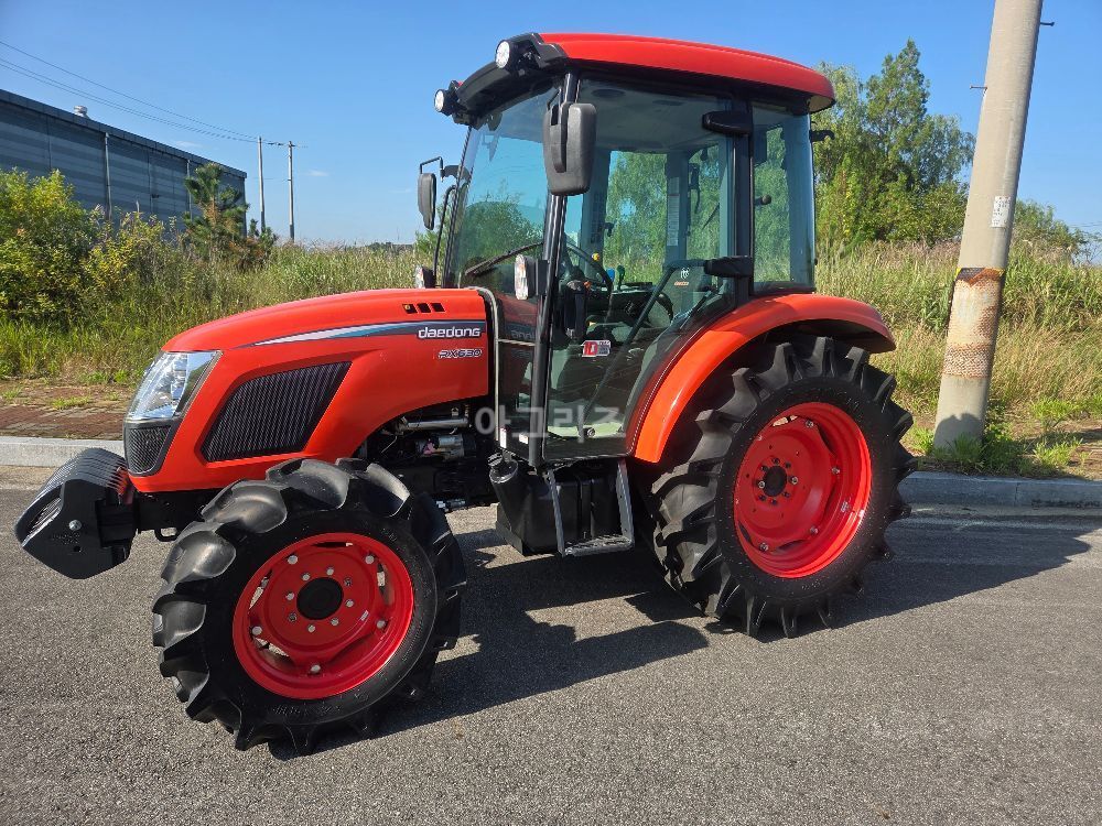 대동 트랙터 RX630 (63마력) 뒤우측면