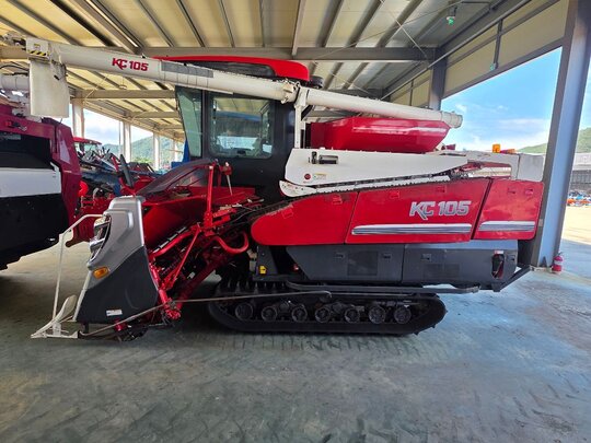 Kukje Combine Harvester KC105 (6Rows) 앞좌측면