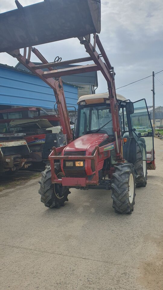 TYM Tractor T552 (55hp) 앞좌측면