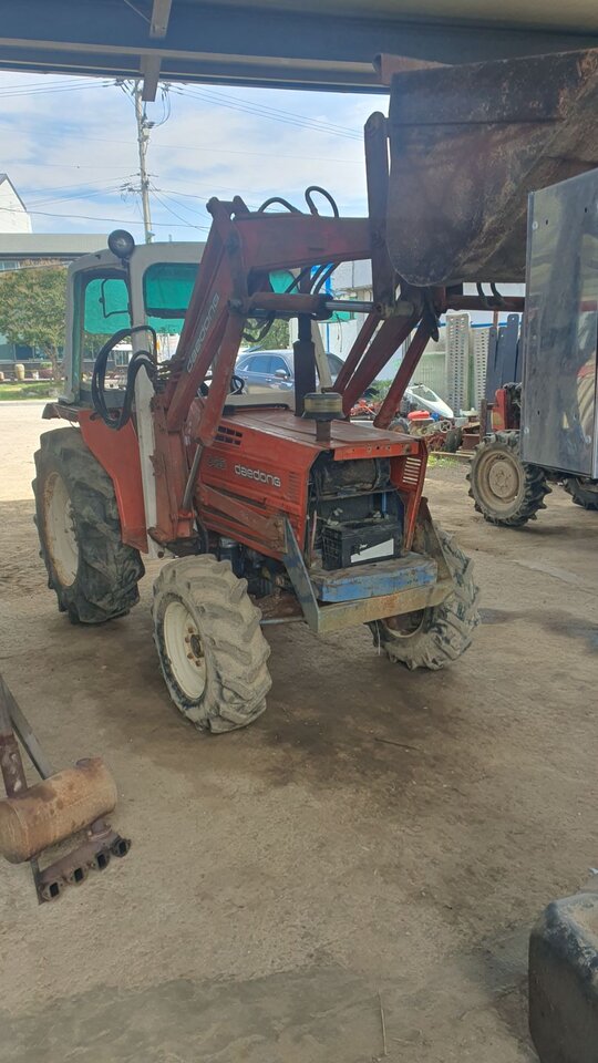 대동 트랙터 D4351 (43마력) 앞좌측면
