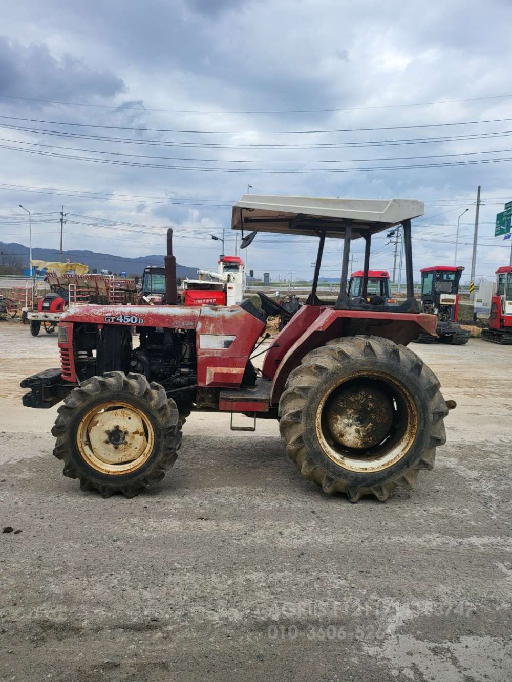 LS Tractor LT470D (45hp) 뒤우측면