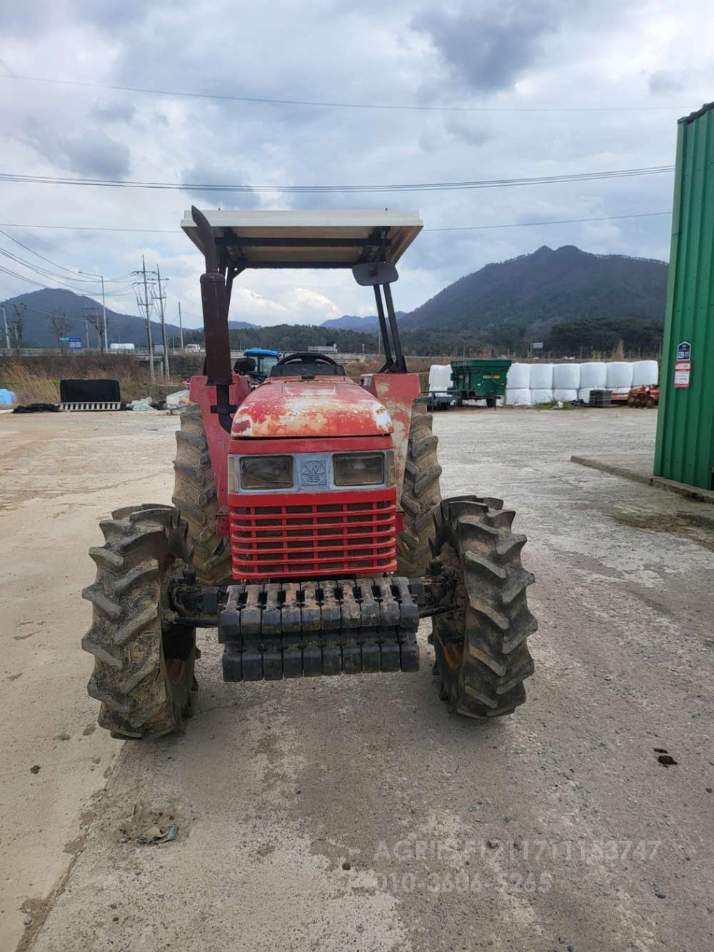 LS Tractor LT470D (45hp) 운전석