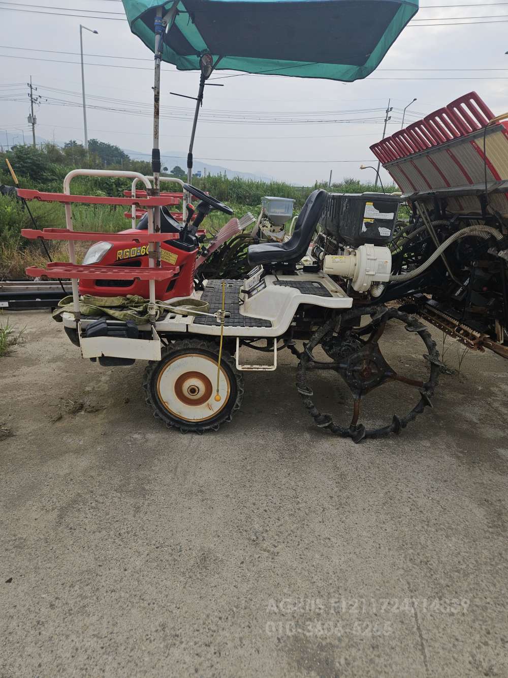 Kukje Rice transplanter RGO-60 (6Rows) 앞좌측면