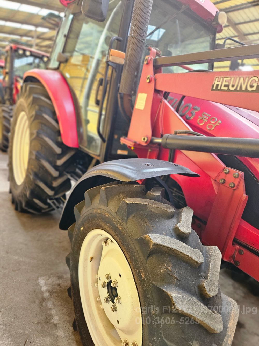 TYM Tractor T1003 (100hp) 뒤우측면