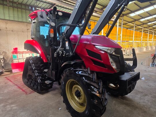 Yanmar Tractor YT5113A-D (113hp) 앞좌측면
