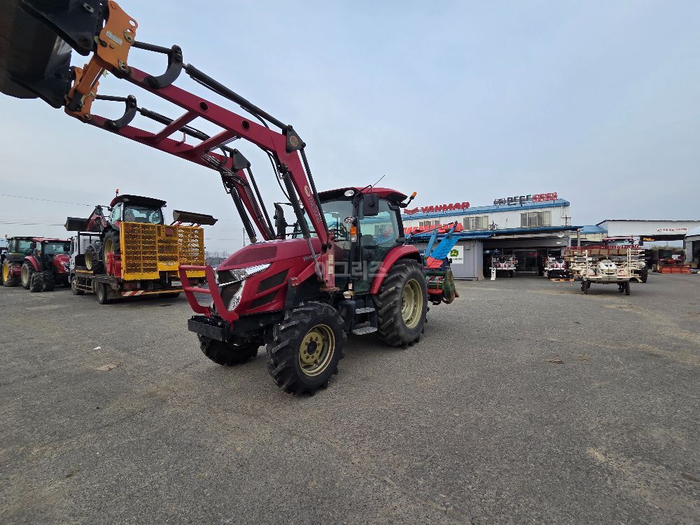 Yanmar Tractor YT470 (70hp) 뒤우측면