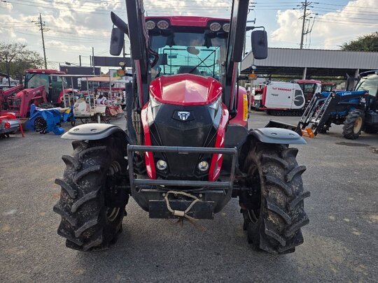 TYM 트랙터 TS130CP6ANB (129마력) 앞좌측면