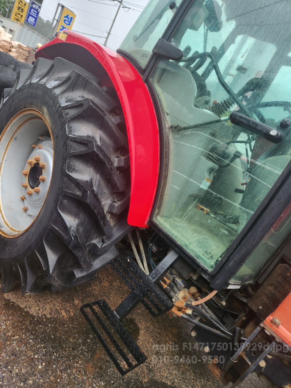 TYM Tractor TX803 (80hp) 뒤우측면