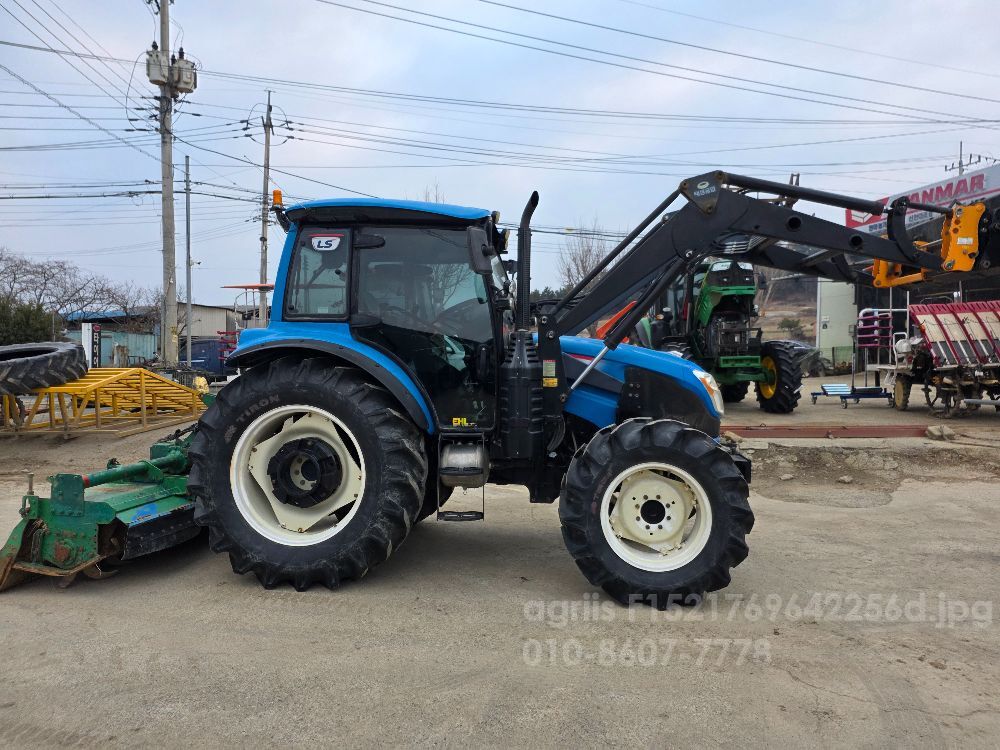 LS Tractor XP7102 (102hp) 뒤우측면