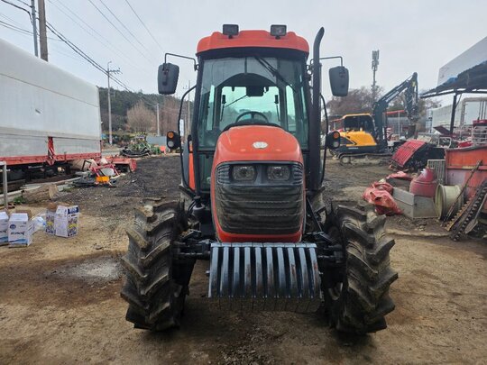 Daedong Tractor TS60 (60hp) 앞좌측면