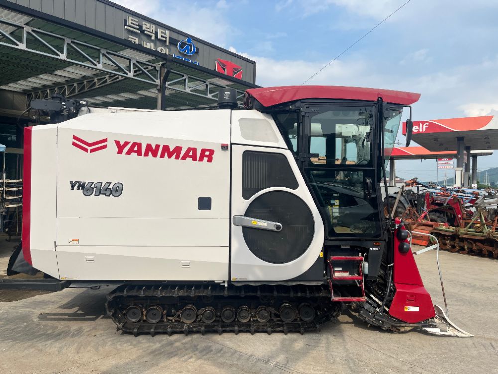 Yanmar Combine Harvester YH6140 (6Rows) 뒤우측면